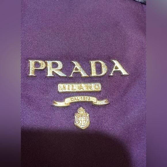 Prada
Tessuto Boston Bag - Picture 4 of 15